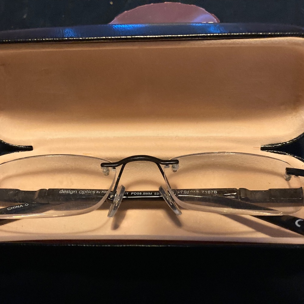 Design Optics by Foster Grant Glasses